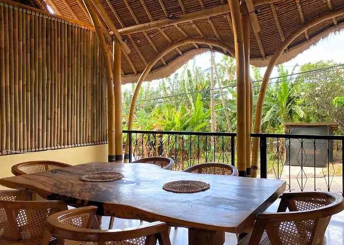 Hotel The Pleasure Dome Amed (Bali)